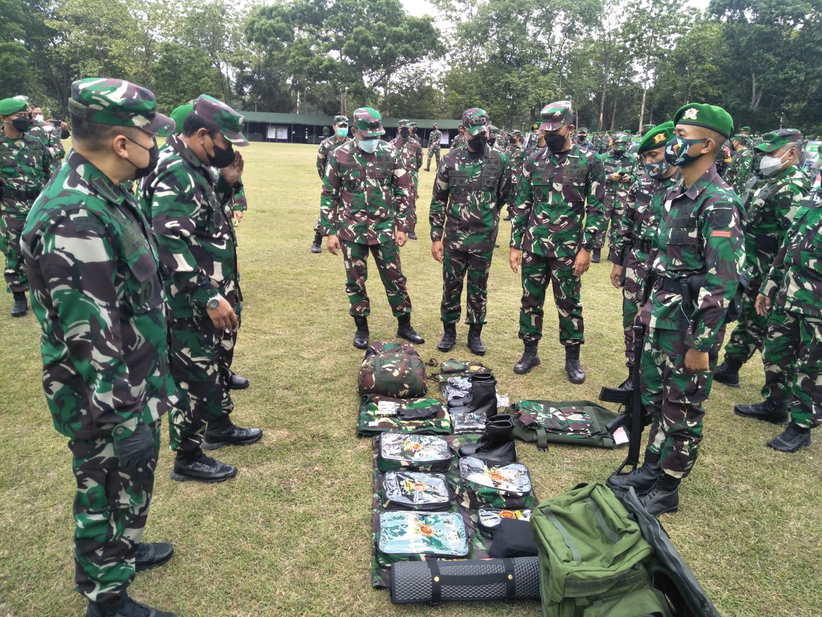 Sebelum Barangkat Tugas, Tim Mabes TNI Cek Kesiapan Satgas Pamtas RI-PNG Yonif 410/Alugoro